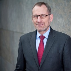 Dr. Jürgen